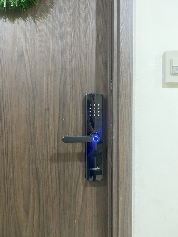 Khóa thông minh keyson E102